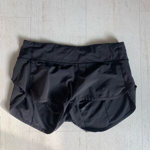 Lulu lemon Speed up low ride shorts